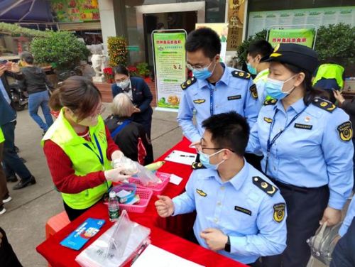 广州市荔湾区市场监管局持续加强食用农产品监管工作